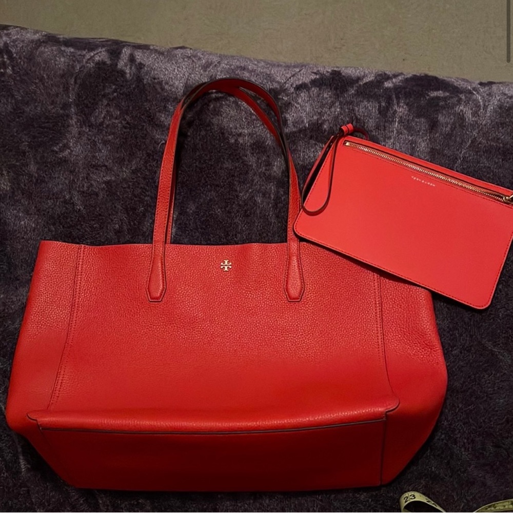 TORY BURCH POPPY RED / PINK
SEAHORSE BLAKE TOTE - Picture 4 of 9